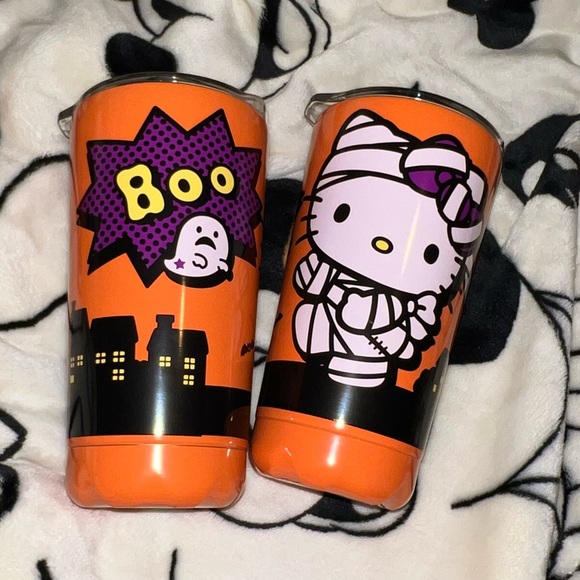 Hello kitty Halloween hydro flask - Picture 2 of 2